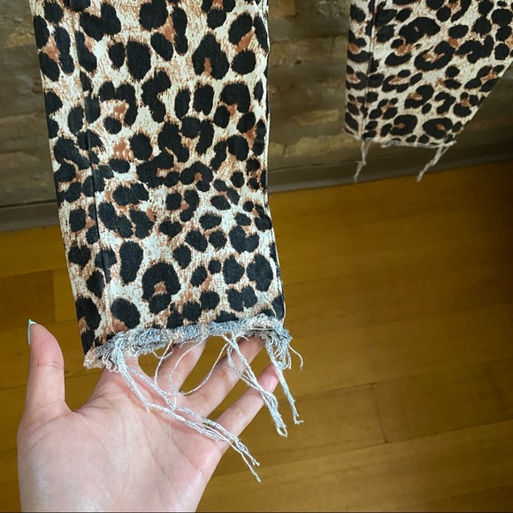 PAIGE ~ Leopard Print Verdugo Ankle Jeans - Picture 5 of 11